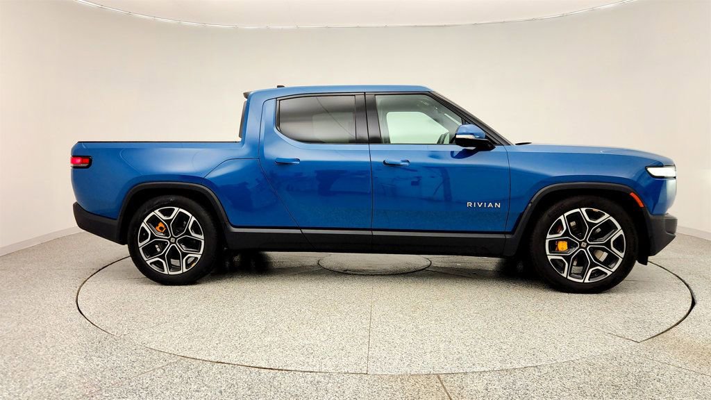 Used 2023 Rivian R1T Adventure image 4