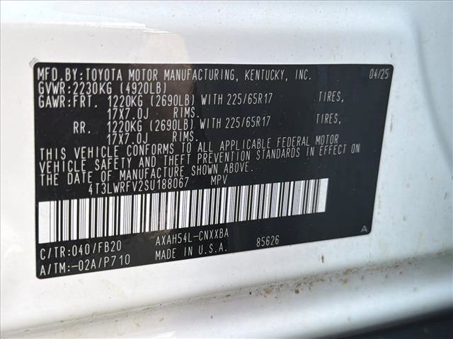 Used 2025 Toyota RAV4 LE AWD/4WD image 27
