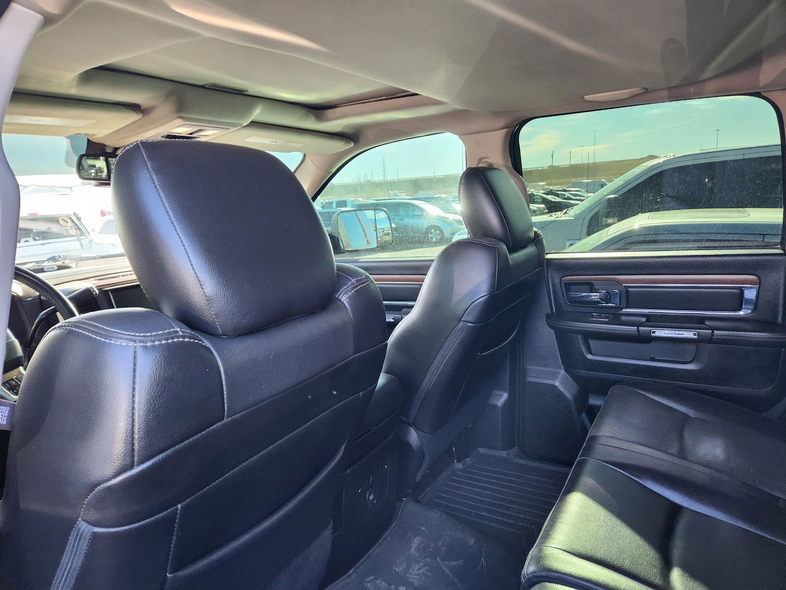 Used 2016 RAM 2500 Laramie w/ Convenience Group image 13