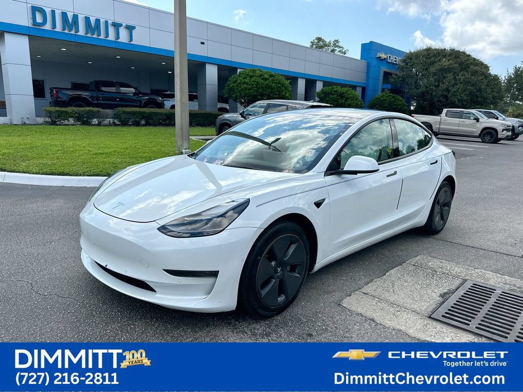 Used 2021 Tesla Model 3 Standard Range Plus RWD image 1