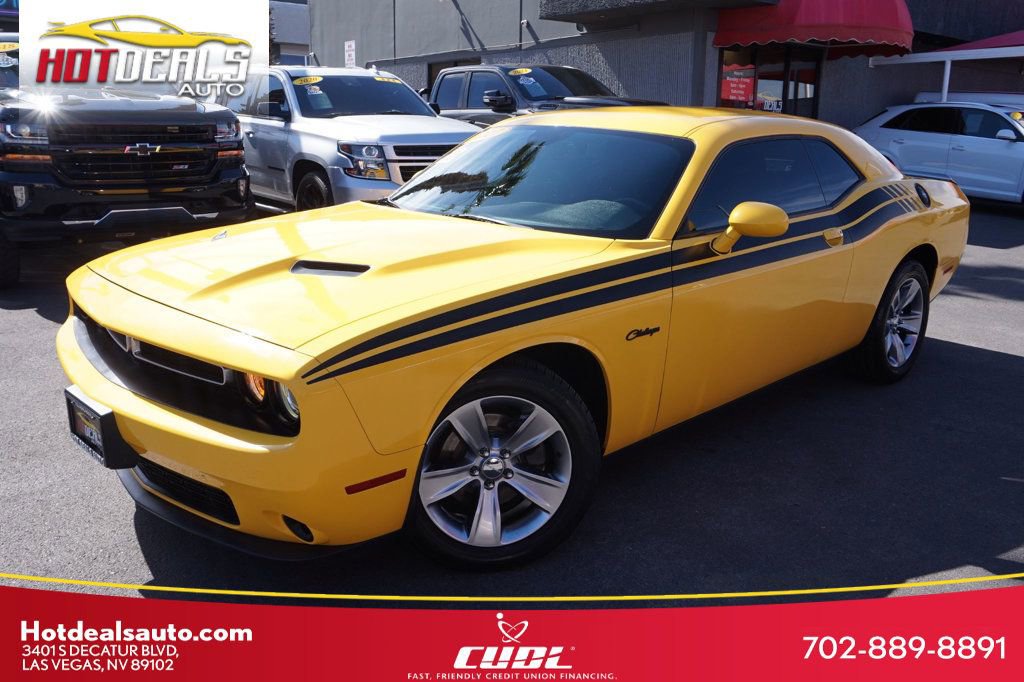 Used 2017 Dodge Challenger SXT