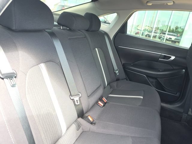 Certified 2022 Hyundai Sonata SEL w/ Convenience Package FWD image 8