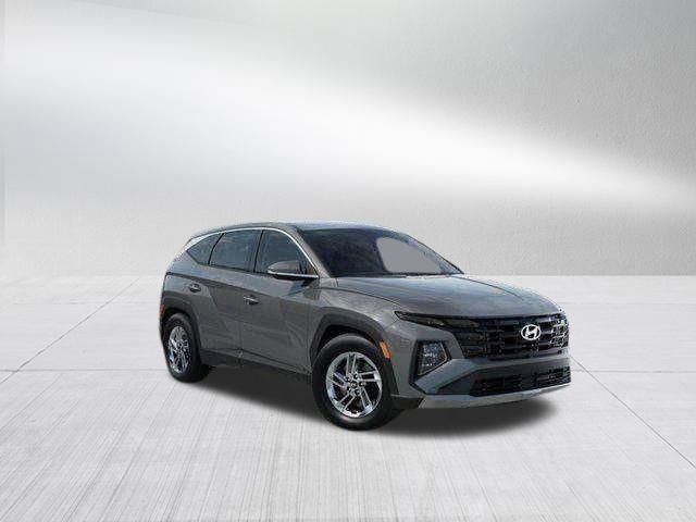 New 2026 Hyundai Tucson SE image 2