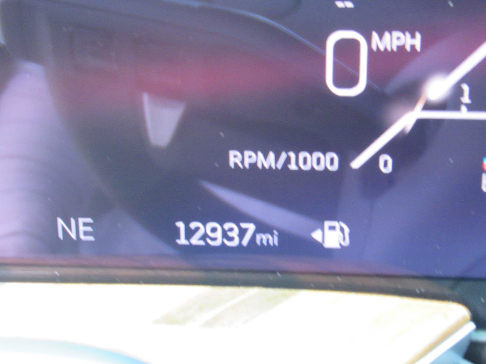 Certified 2026 Cadillac Escalade ESV Platinum Sport w/ LPO, ONYX Package AWD/4WD image 31