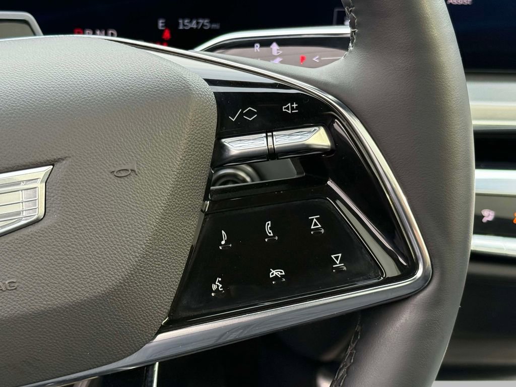 Used 2024 Cadillac Lyriq Luxury w/ LPO, Floor Liner Package image 32