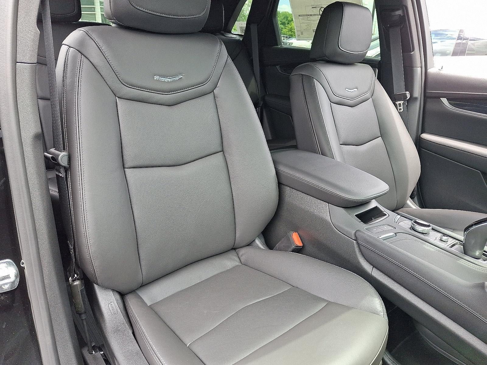 New 2026 Cadillac XT5 Premium Luxury w/ LPO, Floor Liner Package FWD image 19