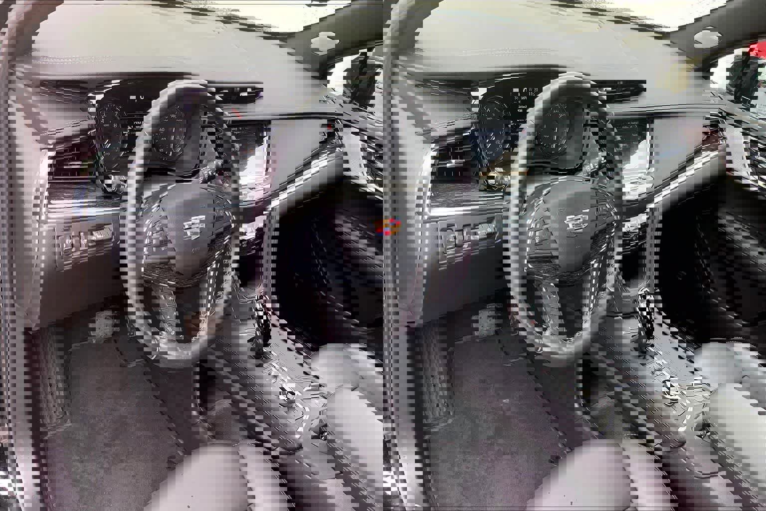 Used 2023 Cadillac XT5 Premium Luxury w/ Technology Package image 3