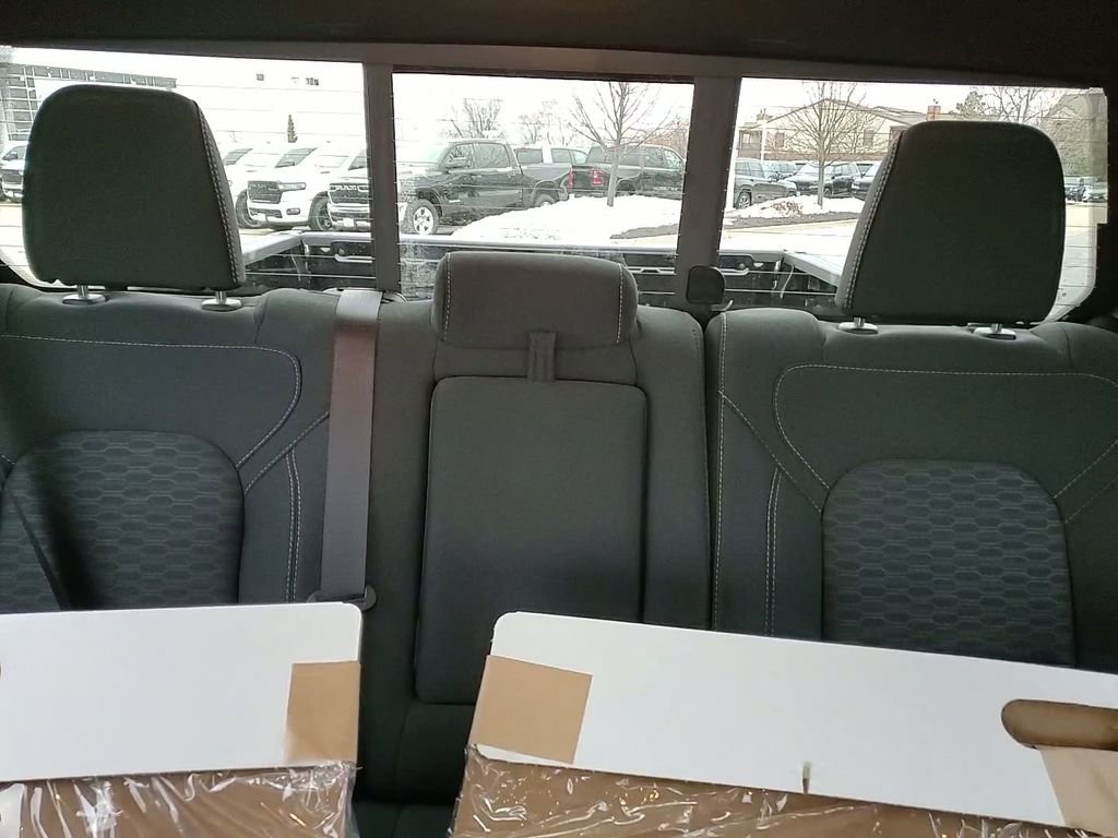 New 2026 RAM 1500 Big Horn w/ Night Edition image 21