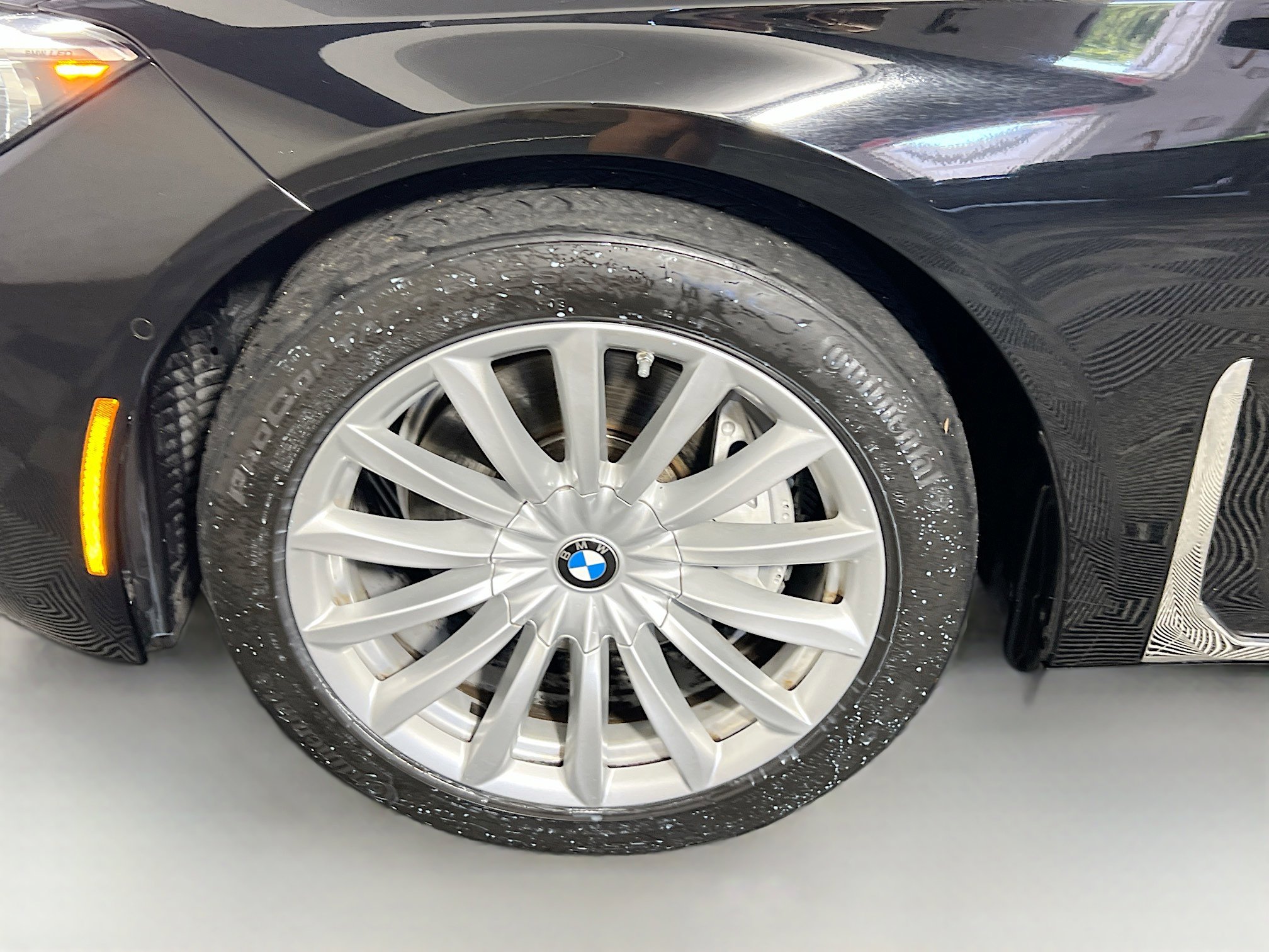 Used 2022 BMW 740i xDrive w/ Premium Package image 13