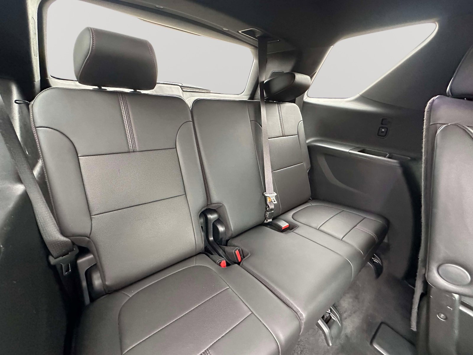 Certified 2023 Chevrolet Traverse RS image 37