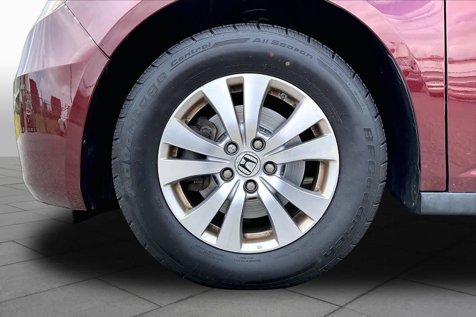 Used 2016 Honda Odyssey EX image 11