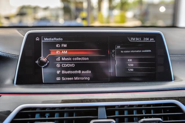 Used 2016 BMW 740i RWD image 21