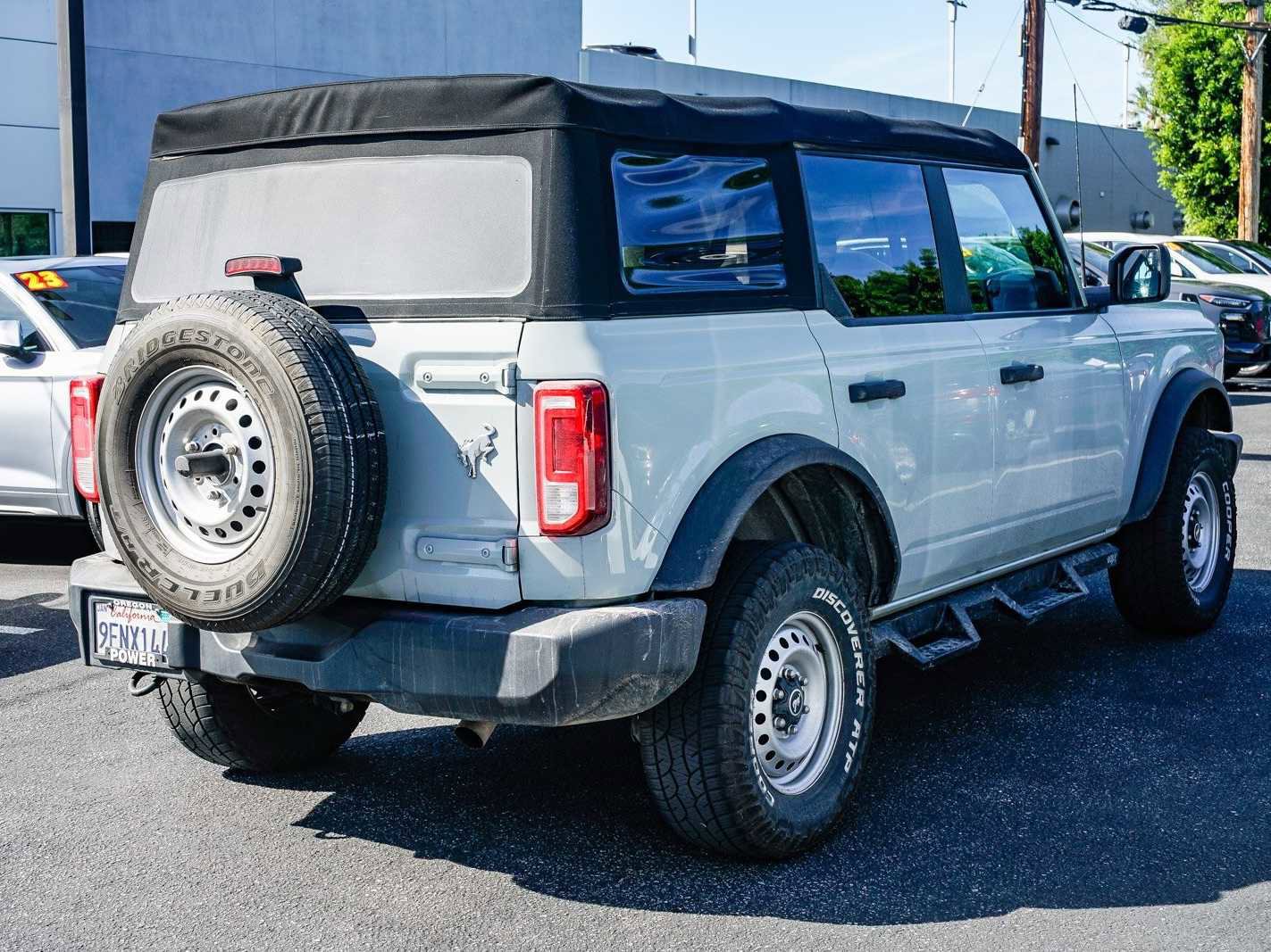 Used 2022 Ford Bronco 4-Door image 4