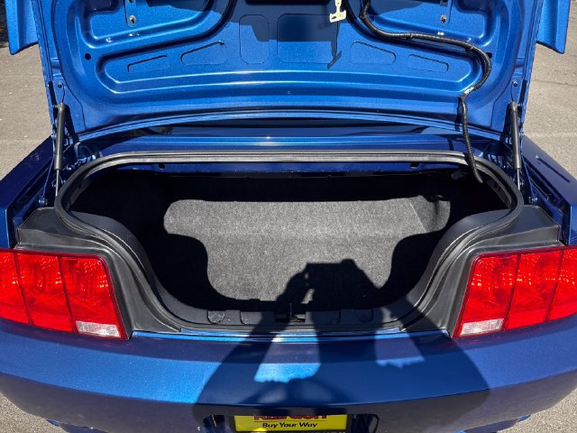 Used 2008 Ford Mustang GT RWD image 16