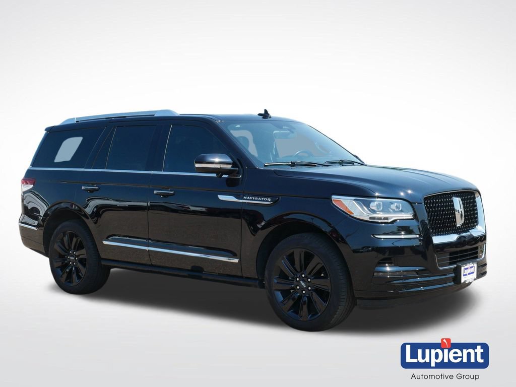 Used 2024 Lincoln Navigator Reserve w/ Equipment Group 201A