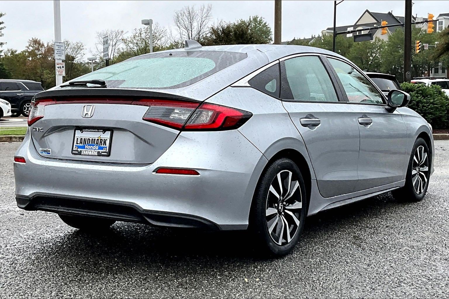 Certified 2024 Honda Civic EX-L image 2