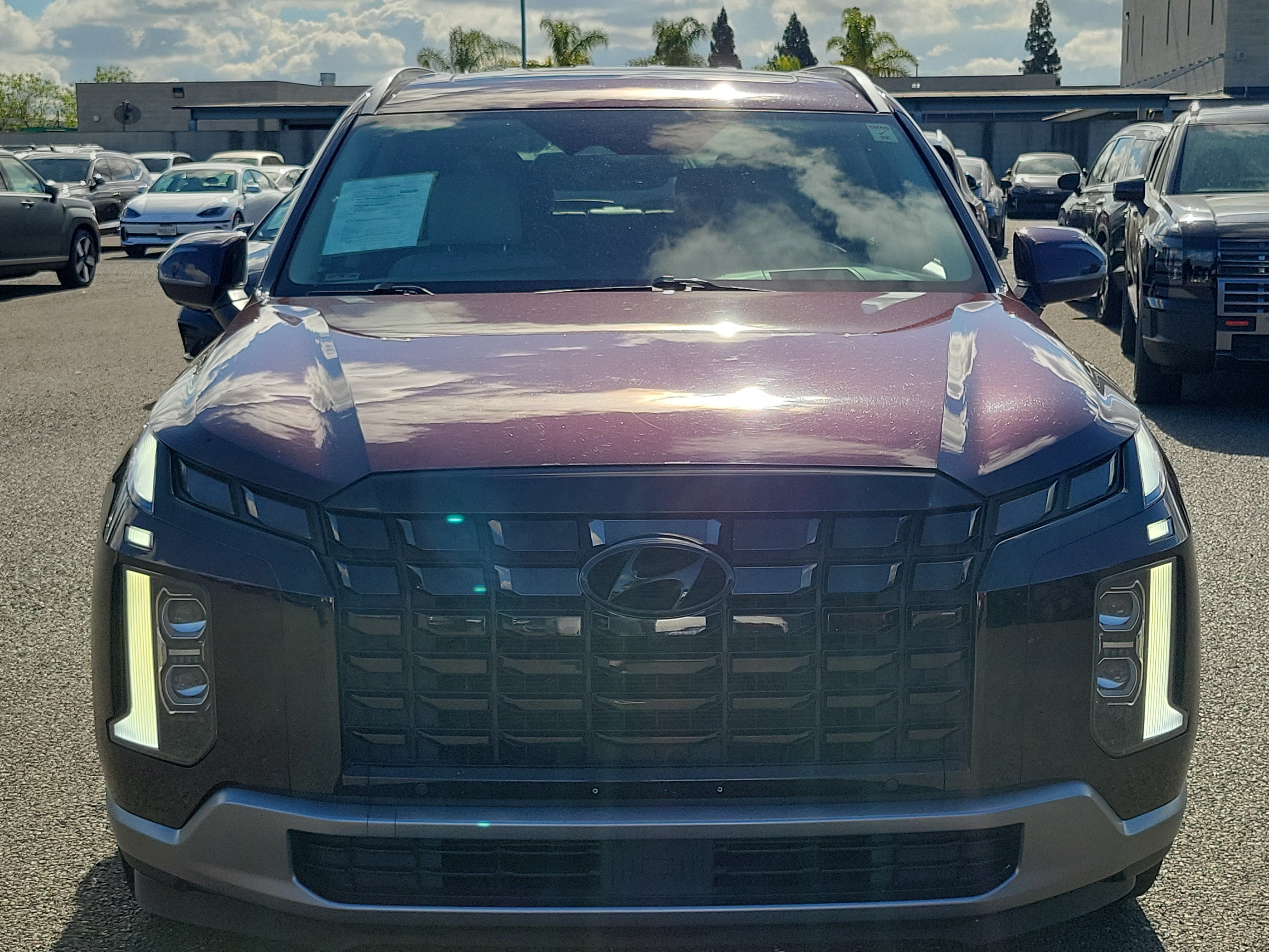Used 2024 Hyundai Palisade Limited FWD image 8