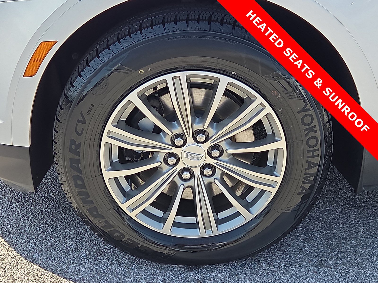 Used 2019 Cadillac XT5 Luxury FWD image 7