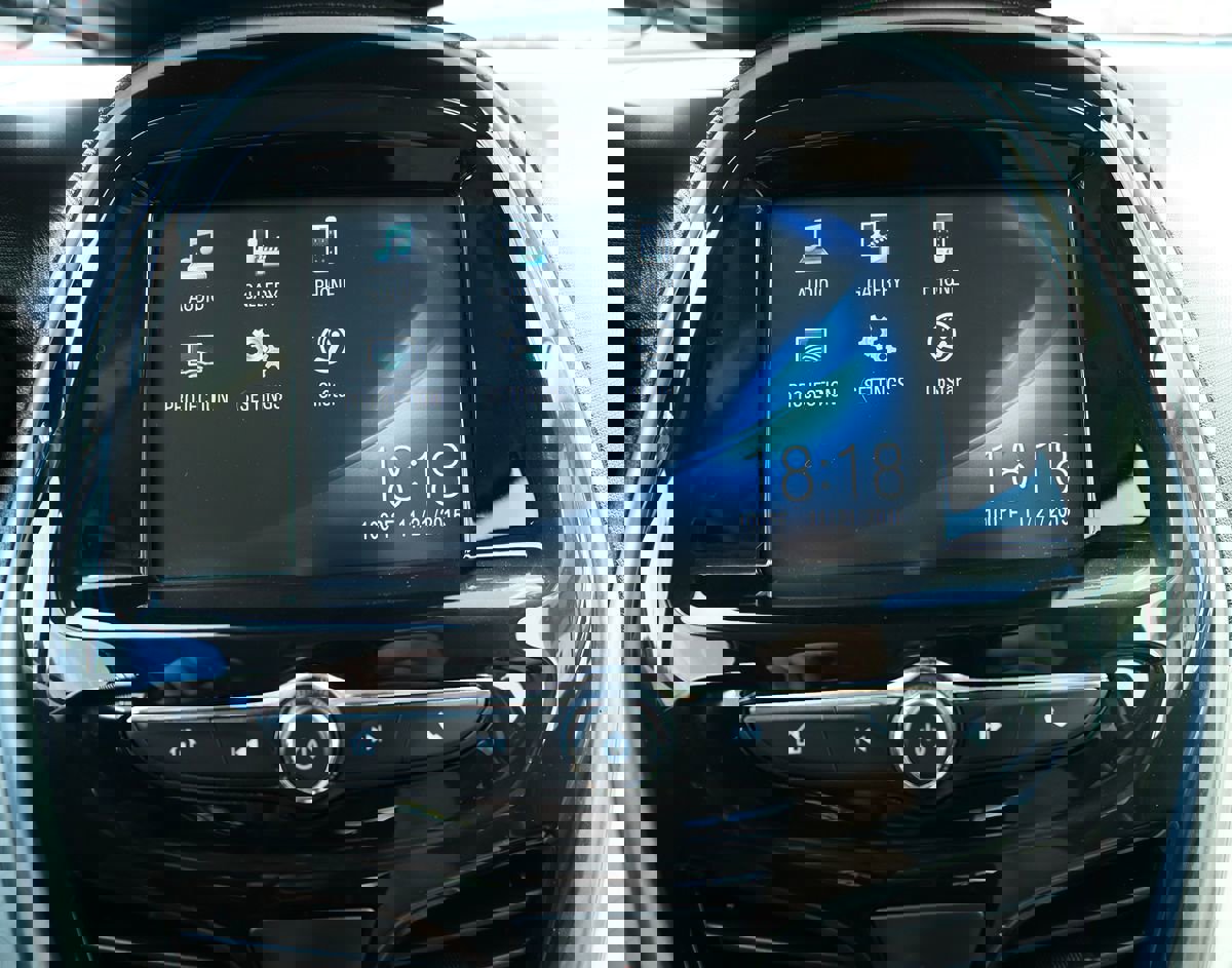 Used 2016 Chevrolet Spark LT w/ Driver Confidence Package image 47