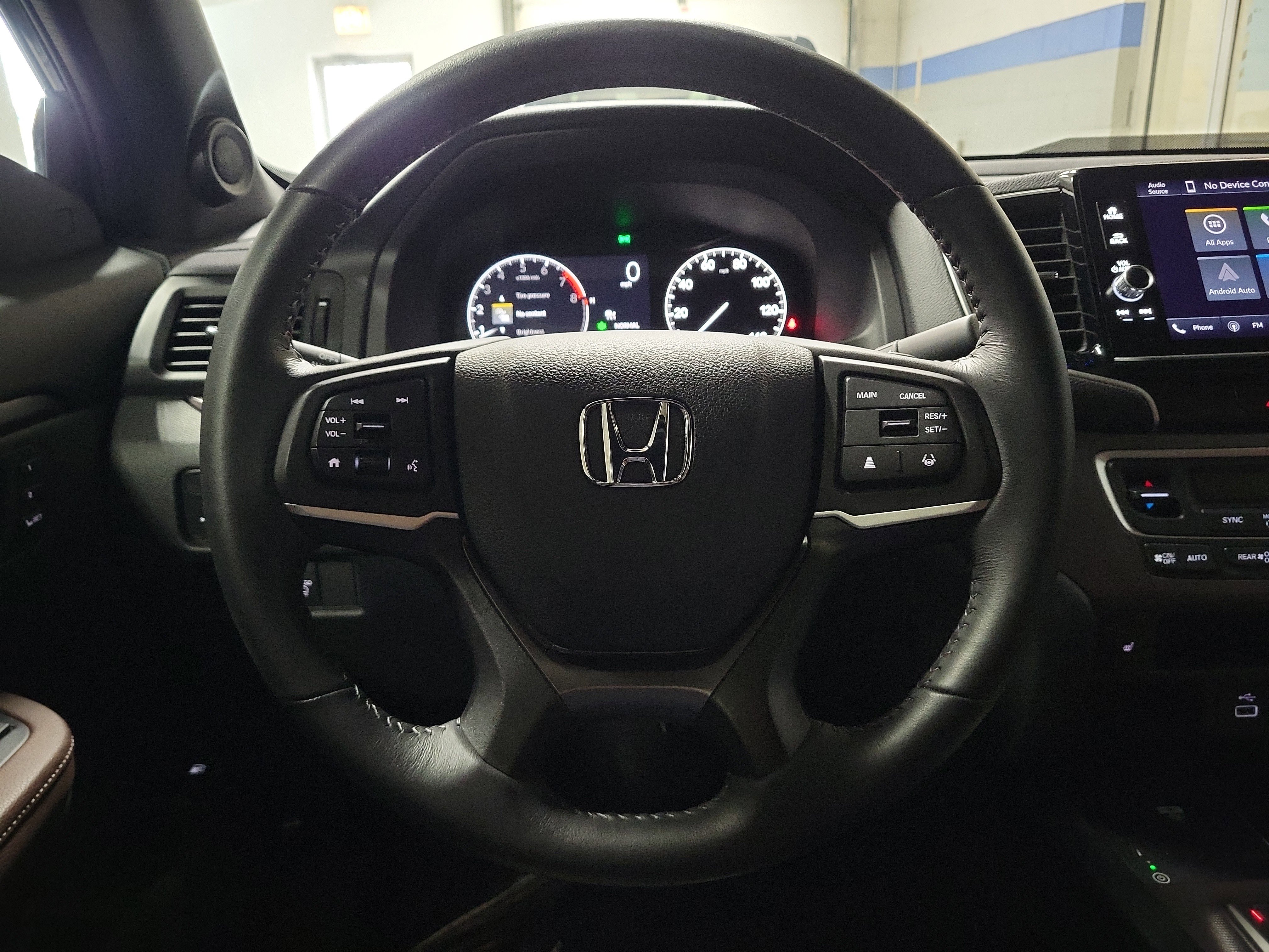 Certified 2025 Honda Ridgeline RTL image 22