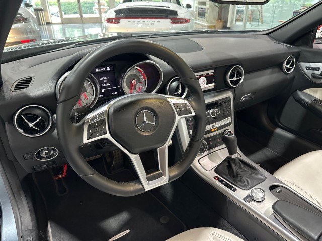 Used 2013 Mercedes-Benz SLK 250 image 42