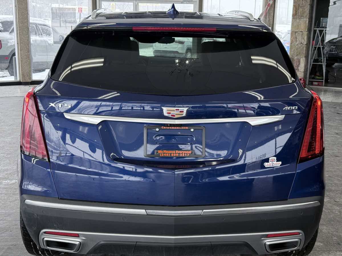 Used 2025 Cadillac XT5 Premium Luxury w/ Technology Package image 28