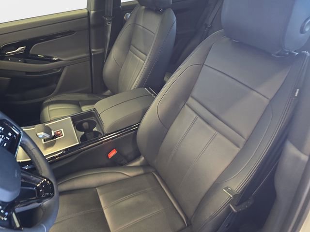 Certified 2025 Land Rover Range Rover Evoque Dynamic SE AWD/4WD image 18