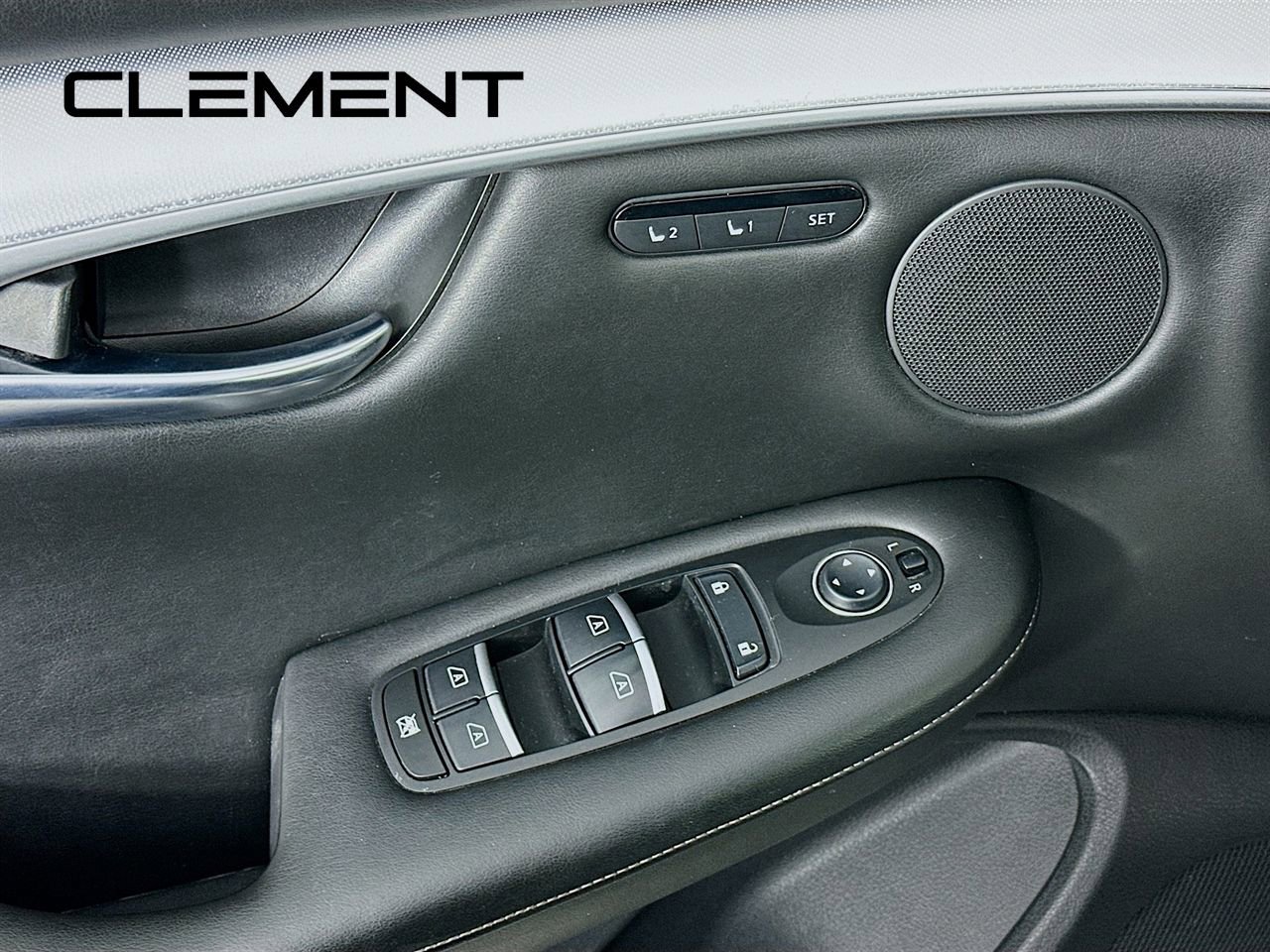 Used 2019 INFINITI QX50 Luxe image 27