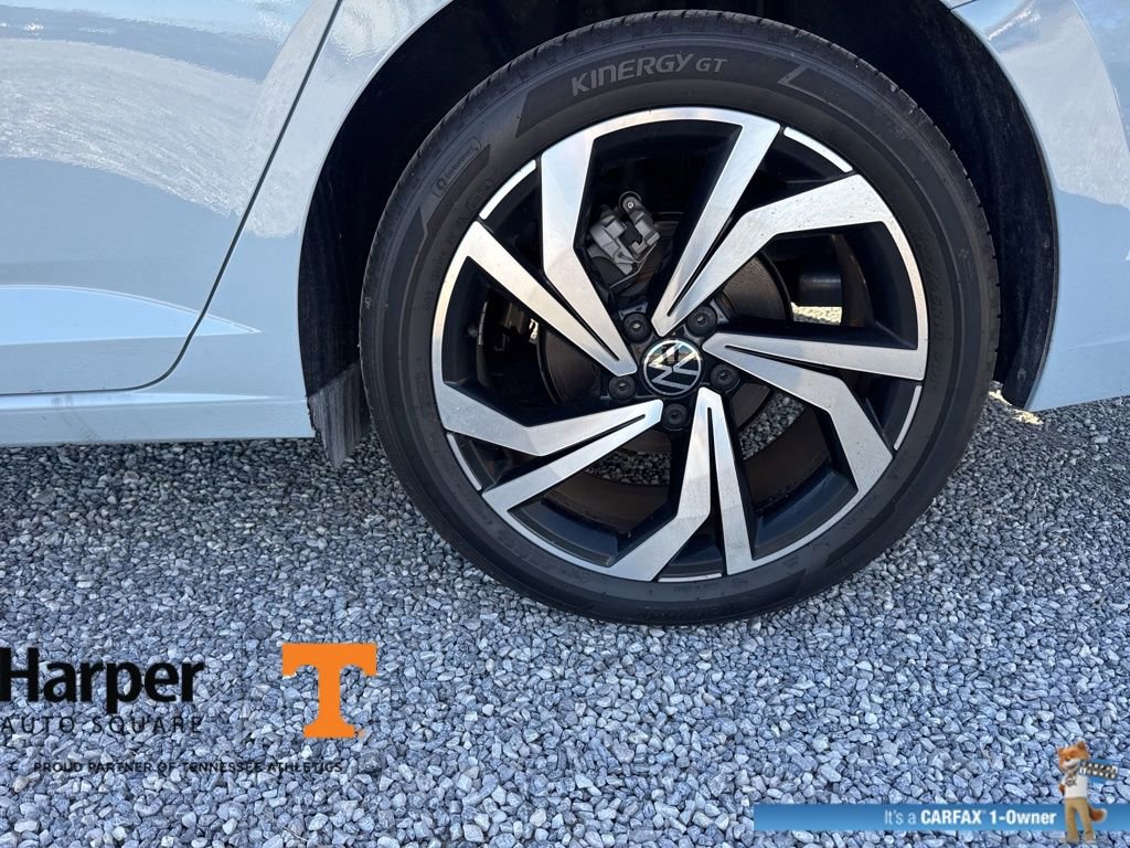 Used 2025 Volkswagen Jetta SEL image 20