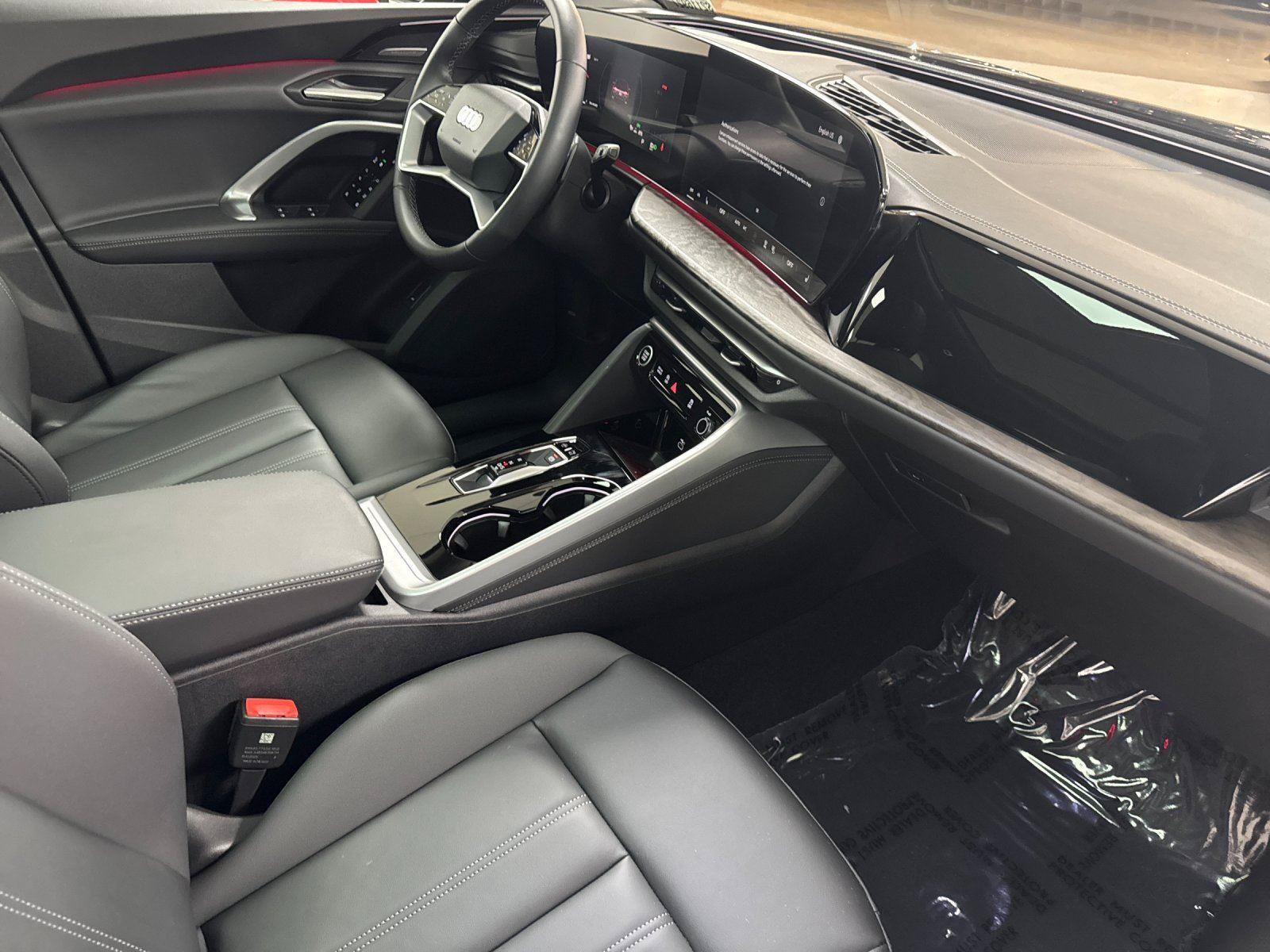 Used 2025 Audi Q5 Premium w/ Premium Plus AWD/4WD image 16