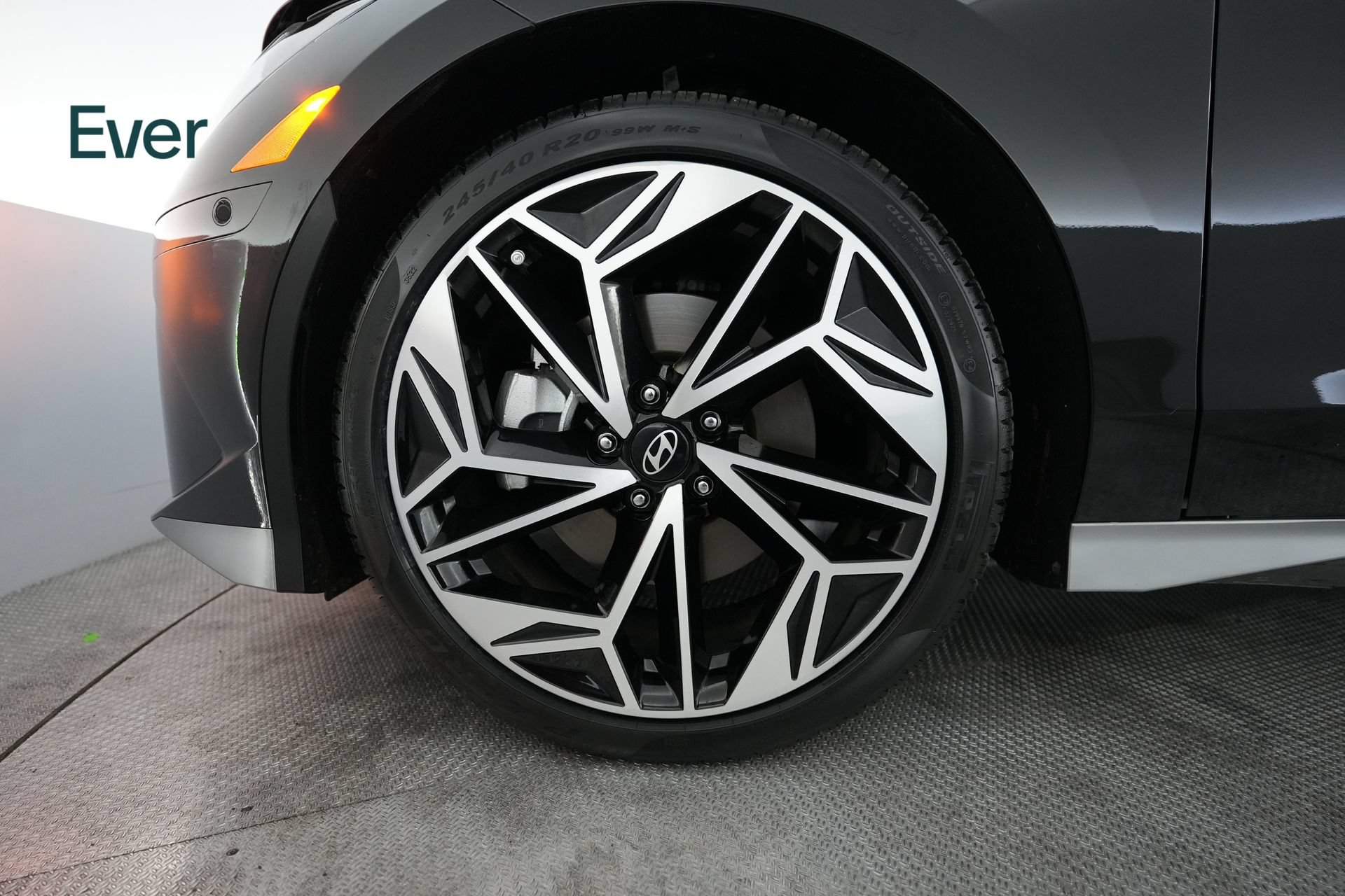 Used 2024 Hyundai Ioniq 6 Limited RWD image 19