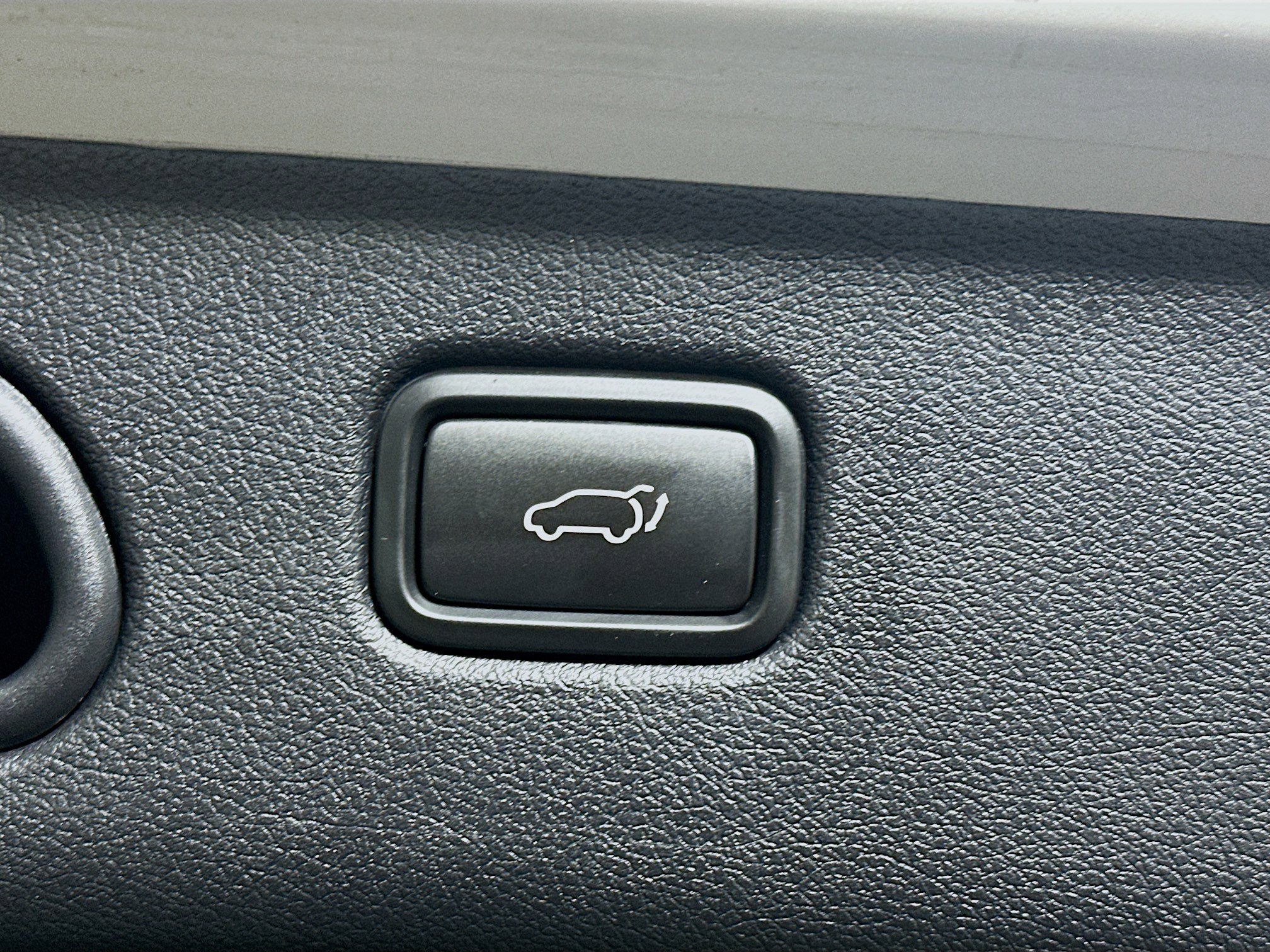 Used 2020 Kia Sportage EX image 28