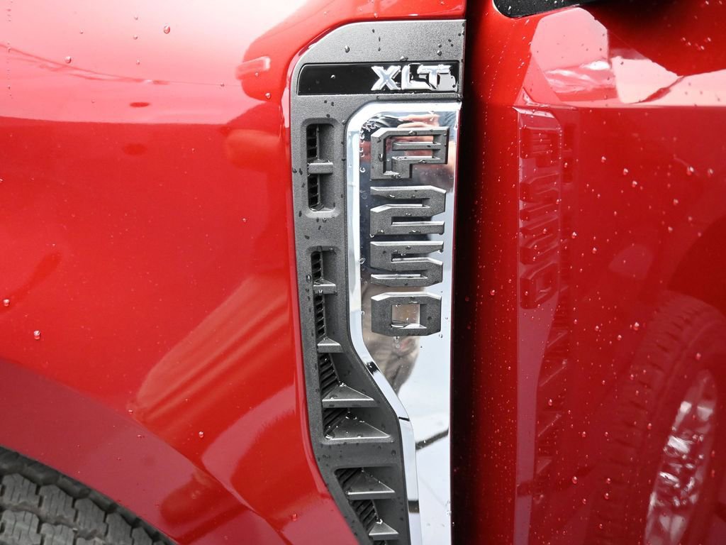 New 2026 Ford F250 4x4 SuperCab Super Duty image 10