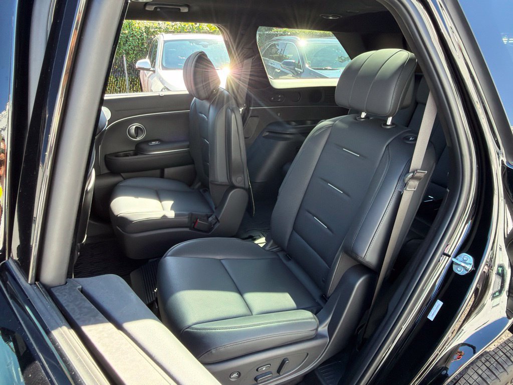 Used 2026 Hyundai Palisade Calligraphy AWD/4WD image 31
