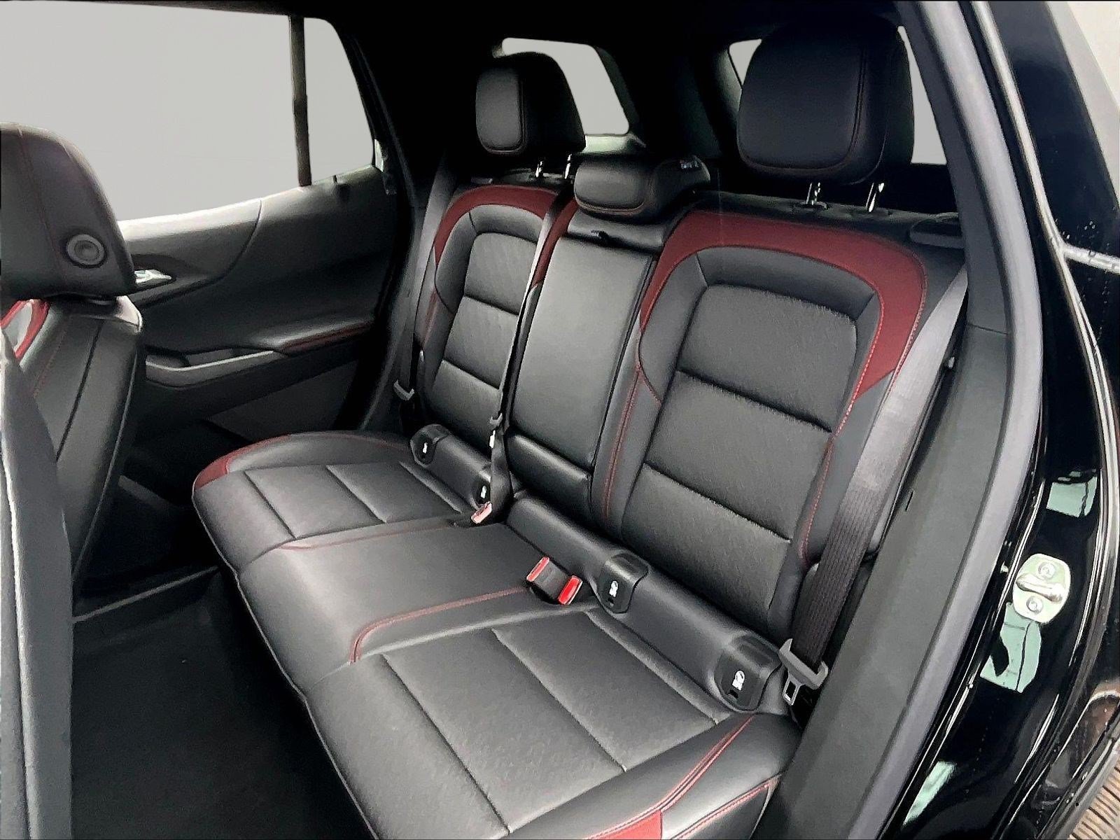 New 2027 Chevrolet Equinox RS w/ Safety and Technology Package FWD image 18