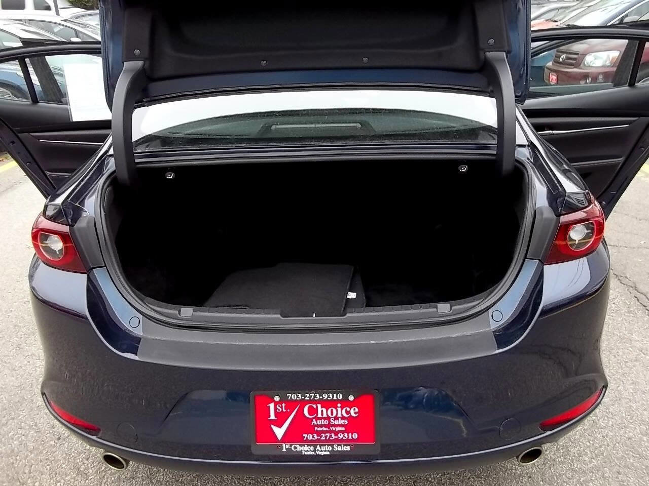 Used 2022 MAZDA MAZDA3 Sedan image 29