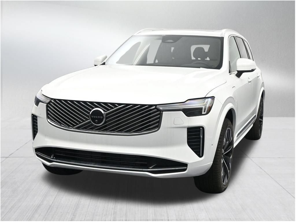 New 2026 Volvo XC90 T8 Plus w/ Protection Package Premier AWD/4WD image 8