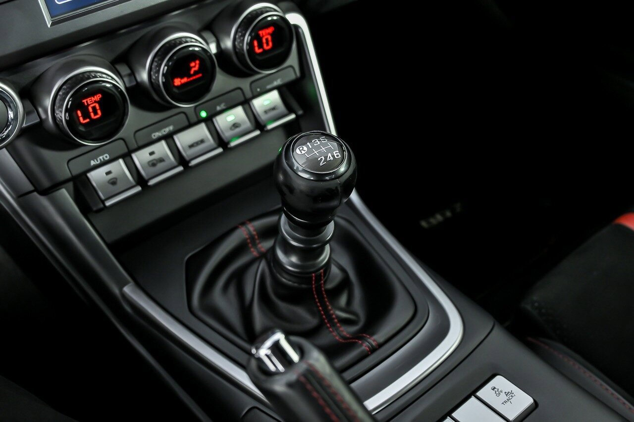 Used 2024 Subaru BRZ Limited RWD image 31