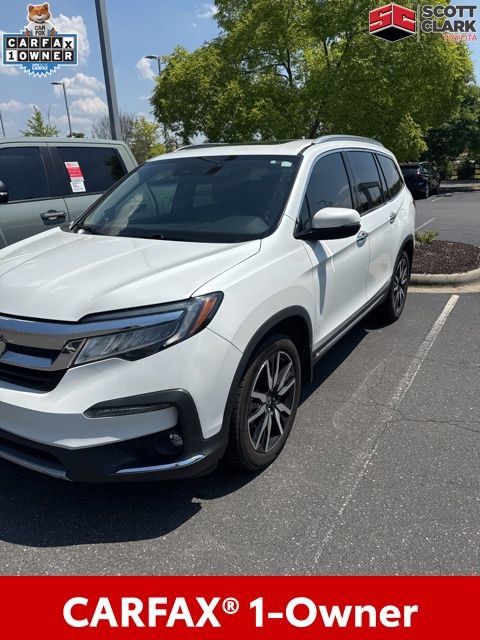 Used 2020 Honda Pilot Touring image 1
