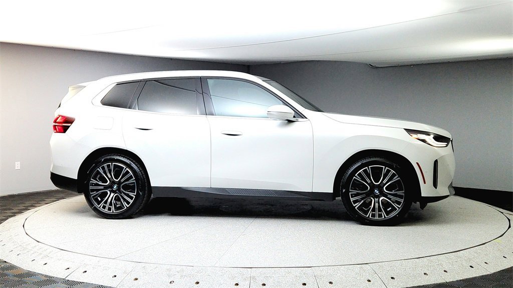 Used 2025 BMW X3 xDrive30i w/ Convenience Package image 8