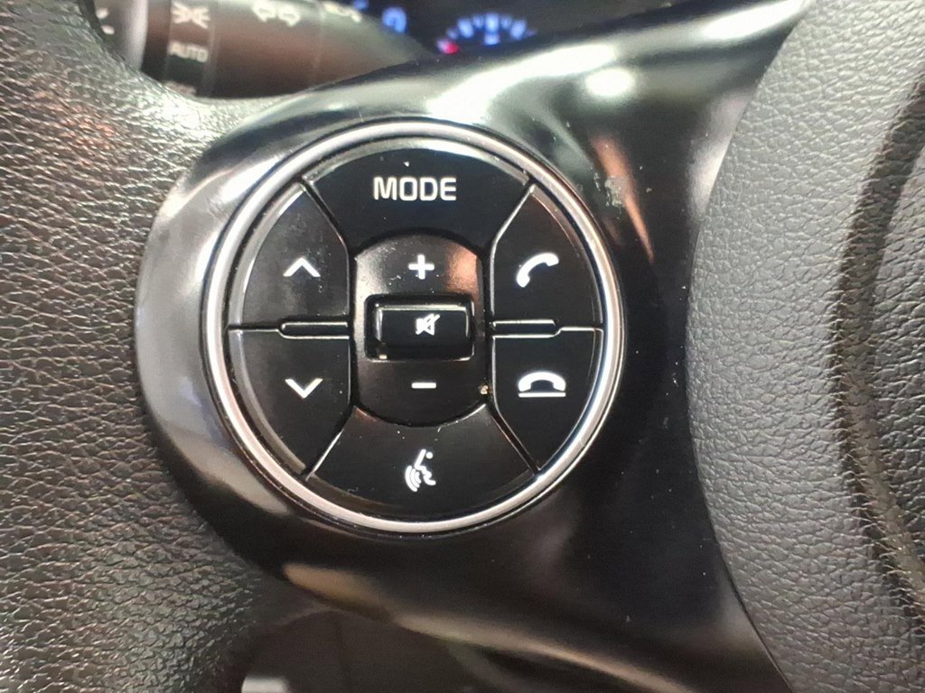 Used 2020 Kia Soul S image 11