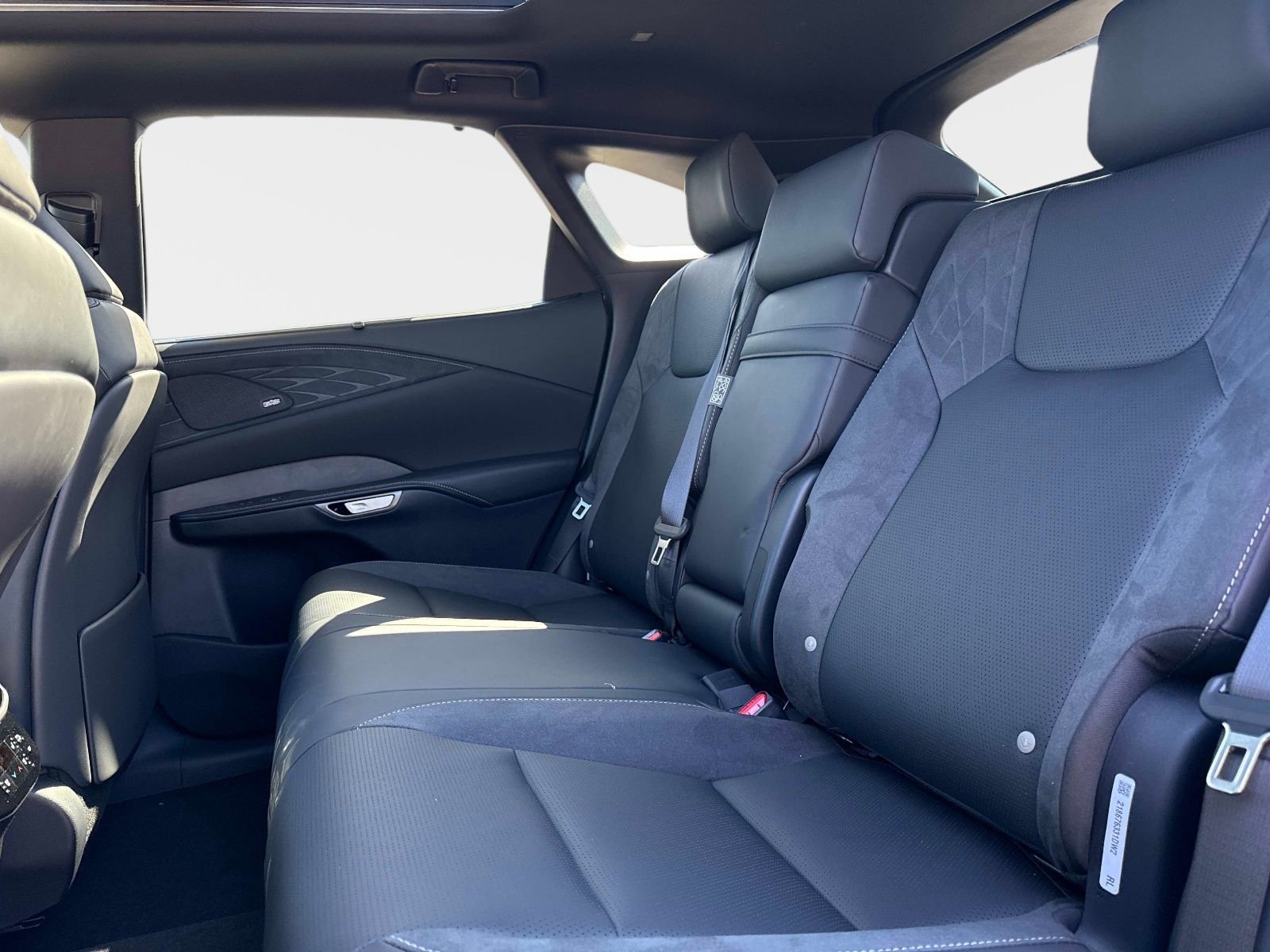 New 2026 Lexus RX 350 FWD image 12