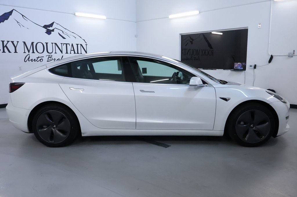 Used 2020 Tesla Model 3 Long Range AWD/4WD image 8