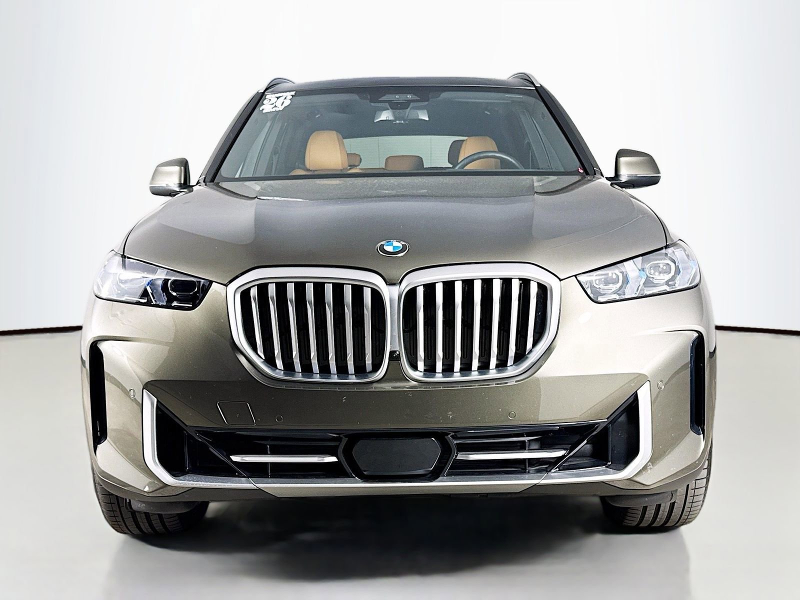 Used 2026 BMW X5 sDrive40i image 2