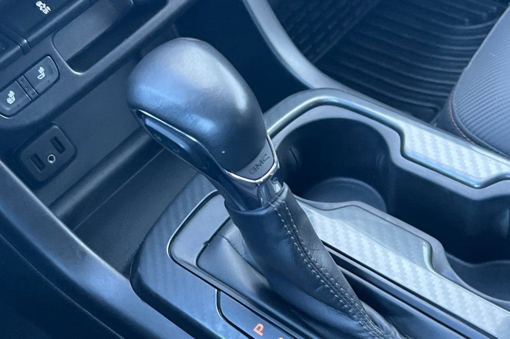 Certified 2022 GMC Canyon AT4 w/ Trailering Package image 17