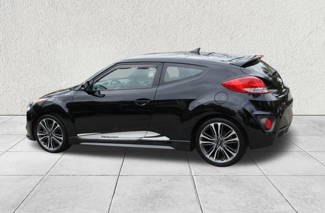 Used 2017 Hyundai Veloster Turbo image 7