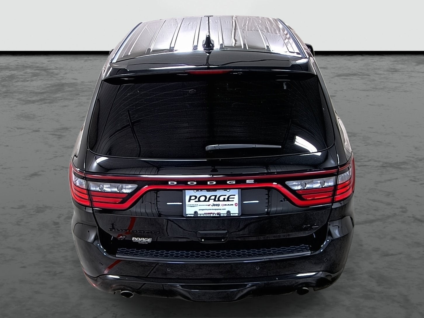 Used 2019 Dodge Durango R/T w/ Technology Group AWD/4WD image 3