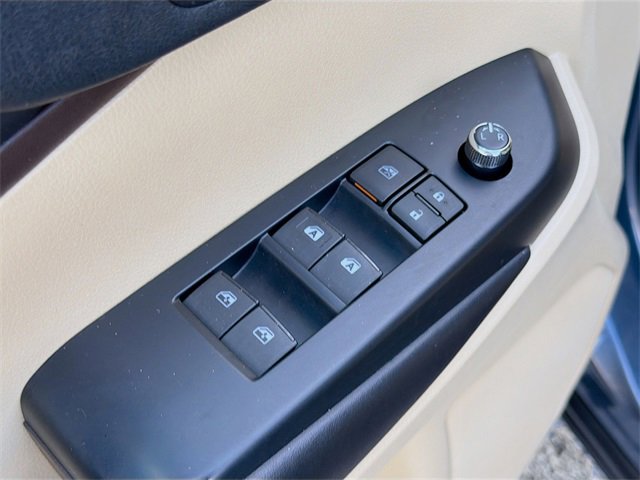 Used 2019 Toyota Highlander XLE image 23