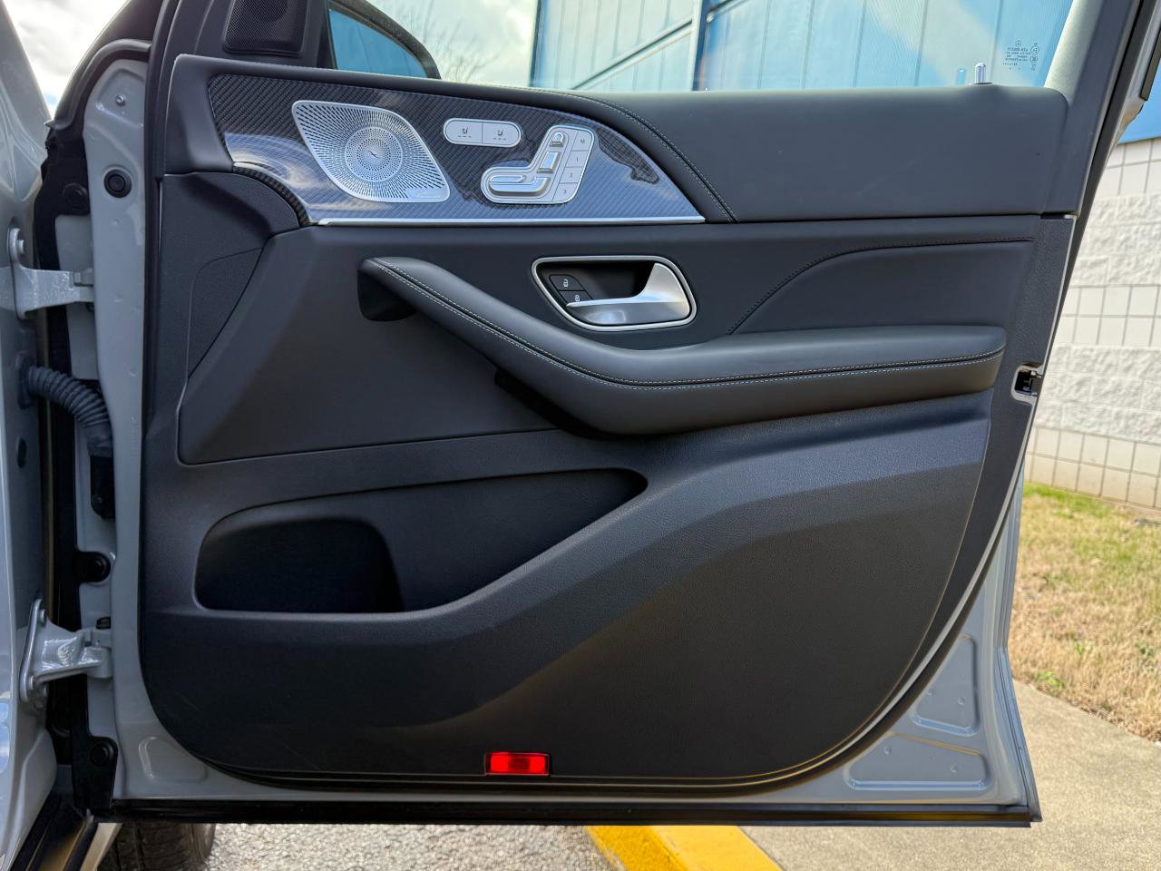 Used 2024 Mercedes-Benz GLS 63 AMG 4MATIC image 46