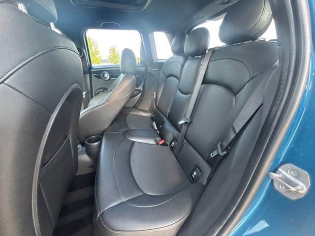 Used 2023 MINI Cooper S FWD image 19